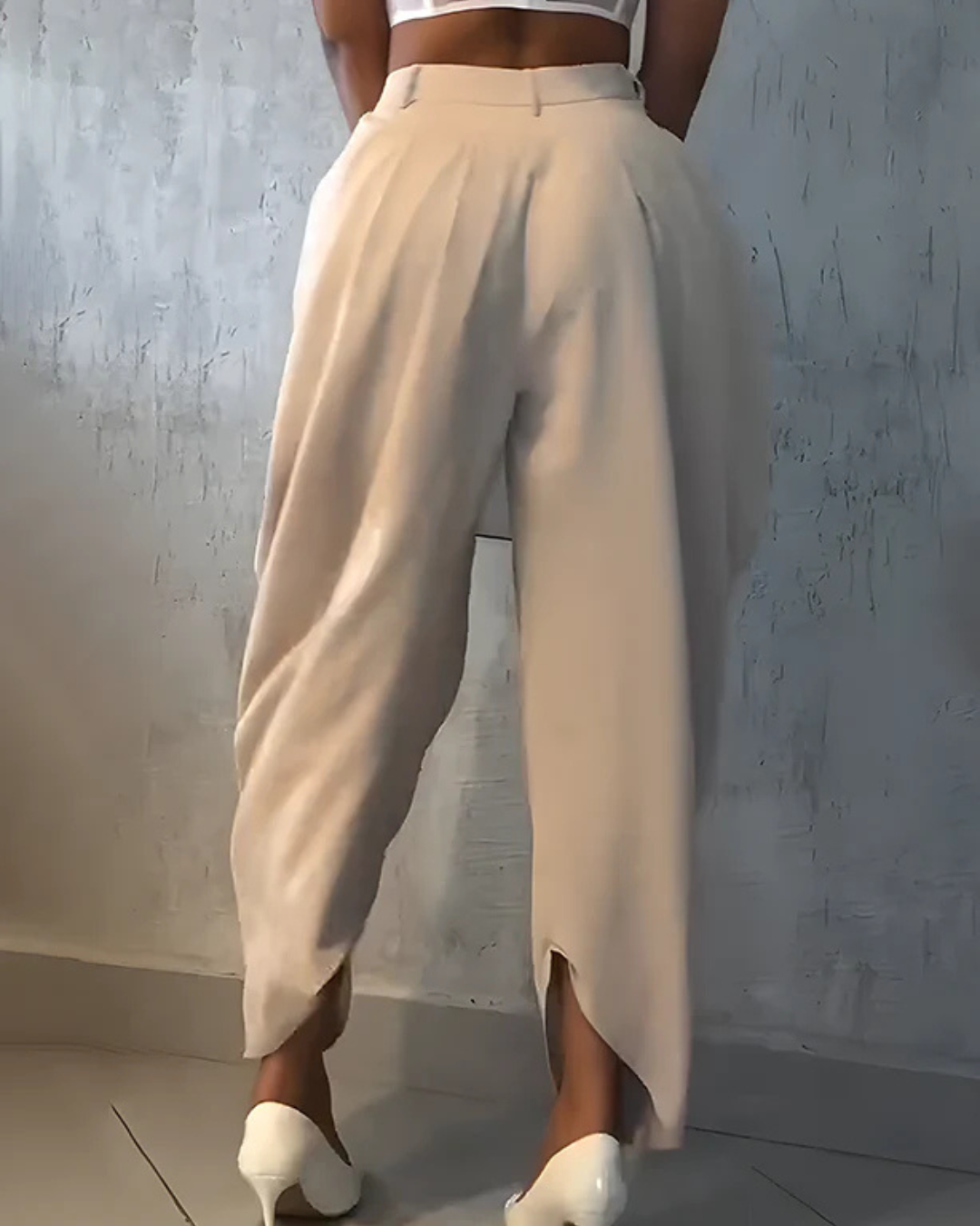 Pantalón de cintura alta y fruncido