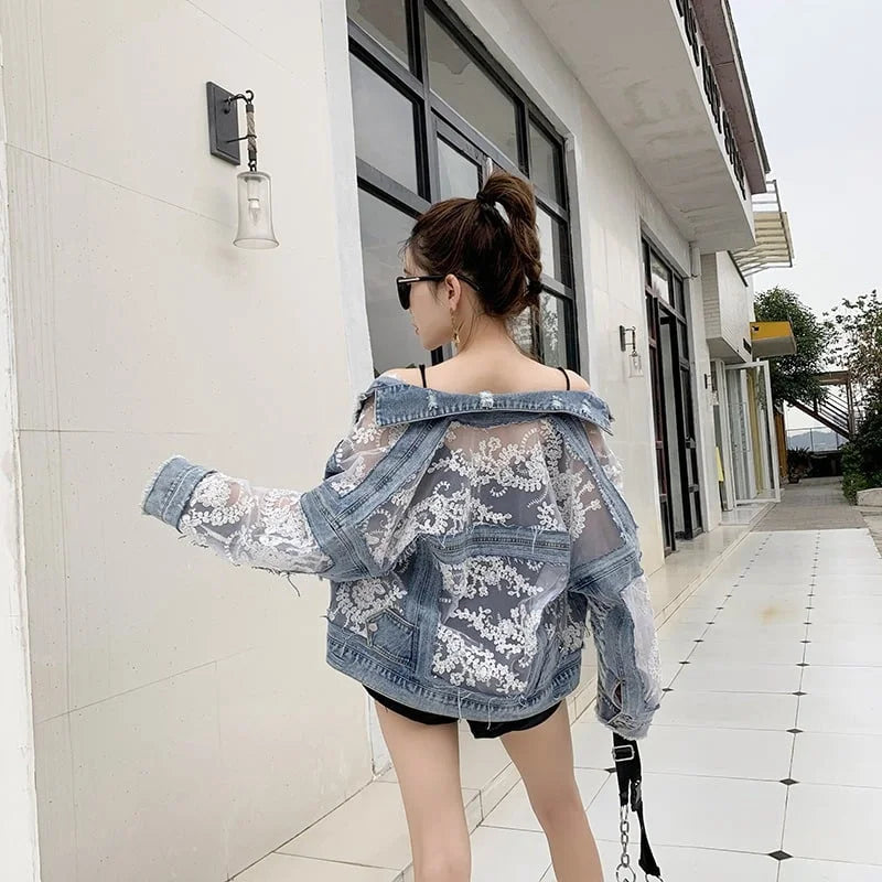 Chaqueta vaquera de encaje