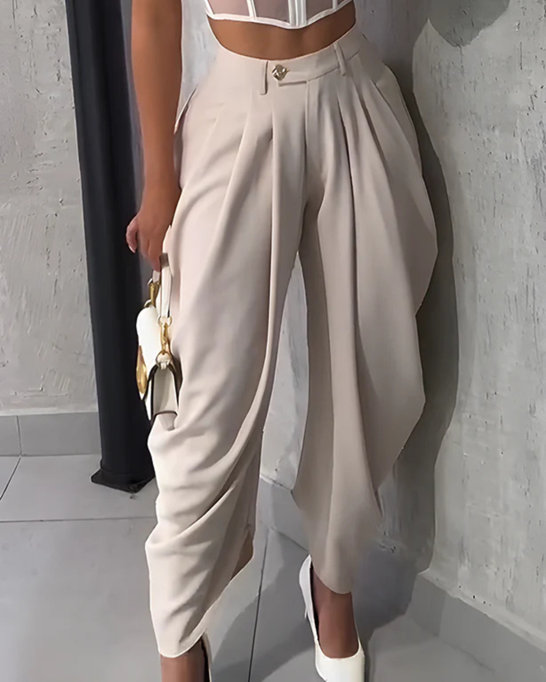 Pantalón de cintura alta y fruncido
